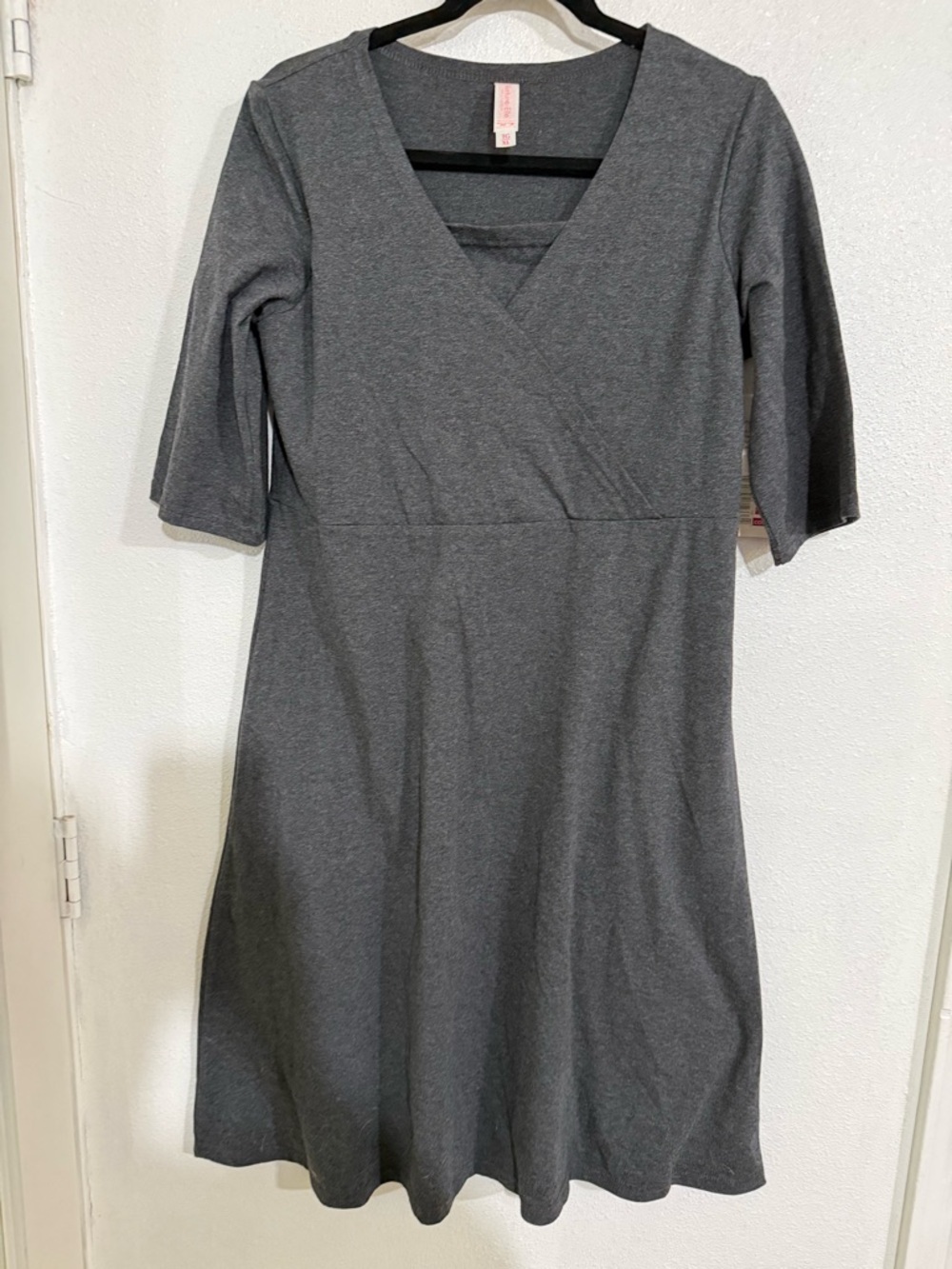 Nurture-Elle Gray Wrap-Style nursing dress minimalist, simple yoga xl NWT